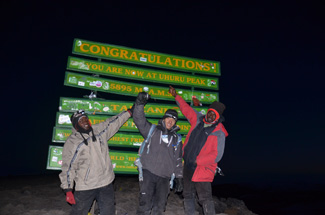 Uhuru Peak_Group